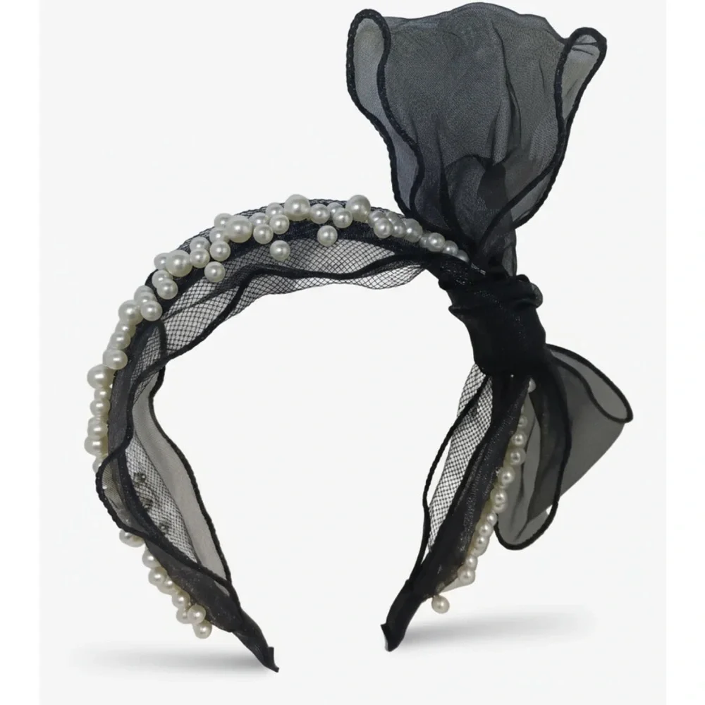 Glamorous Tulle & Pearl Statement Headband – Gothic Chic Aesthetic